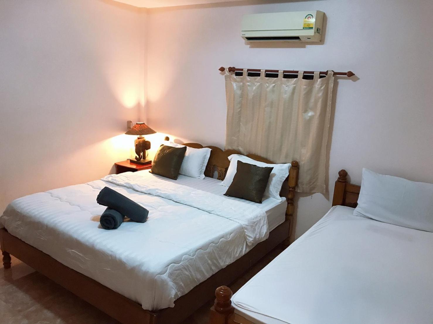 Jungle Hut Bungalows & Hotel Haad Chao Phao Habitación foto